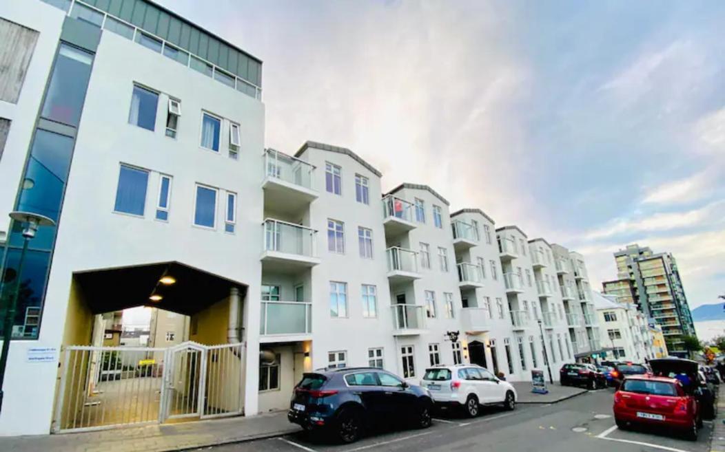 Luxury New Apt In Downtown Reikiavik Exterior foto